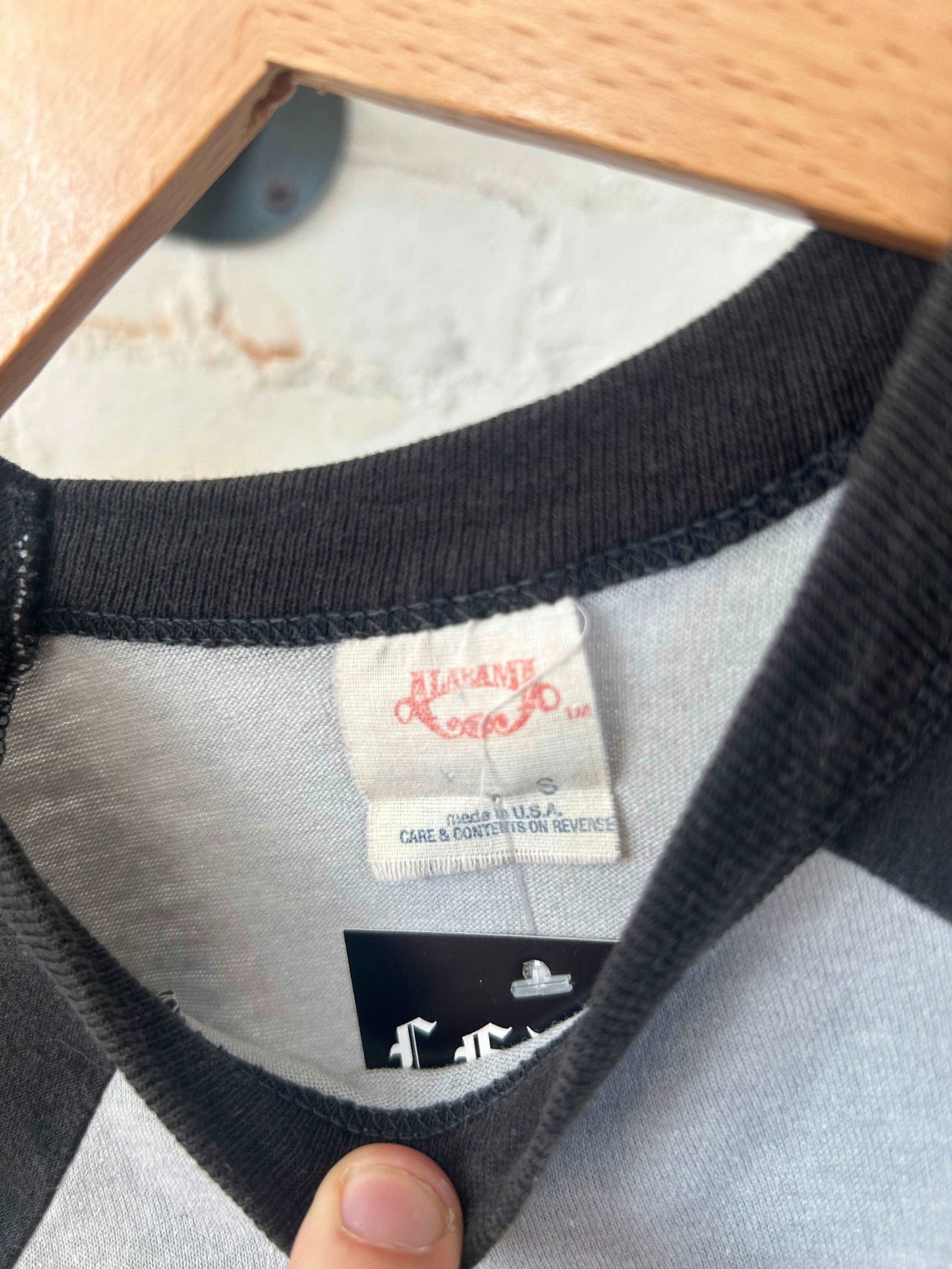 1986 Alabama The Touch Raglan Size - S - LFDW