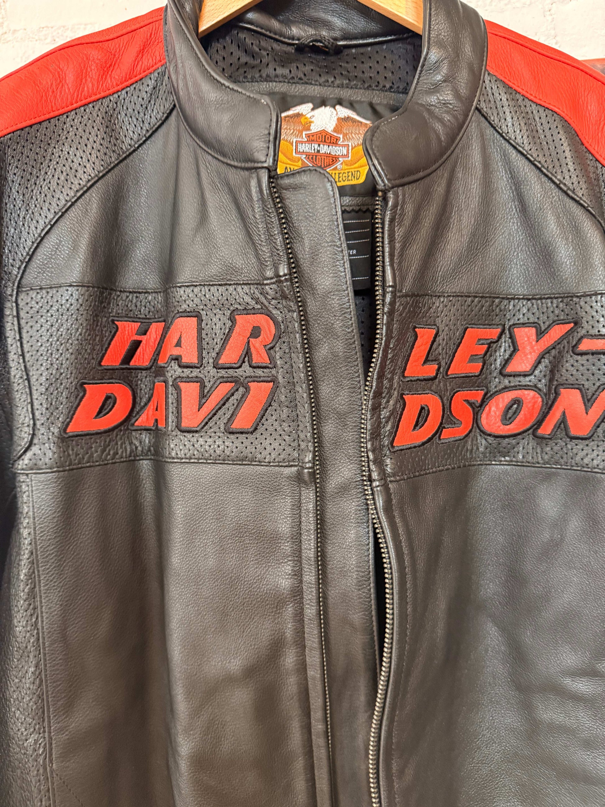 Y2K Harley Davidson Leather Jacket Size-XL LFDW