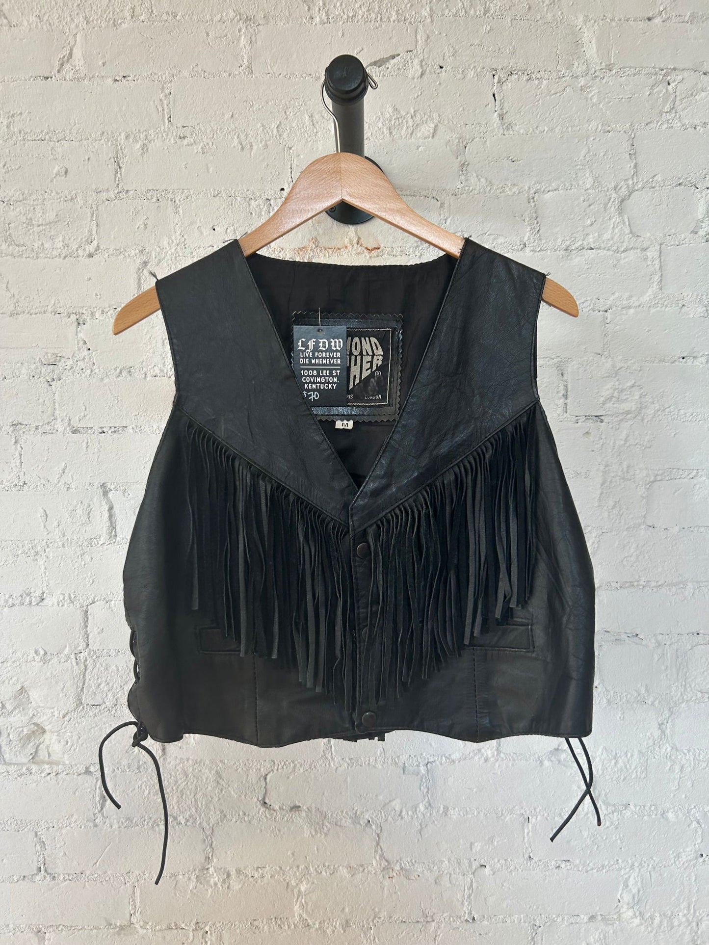 Diamond Leather Fringe Vest Size - M - LFDW