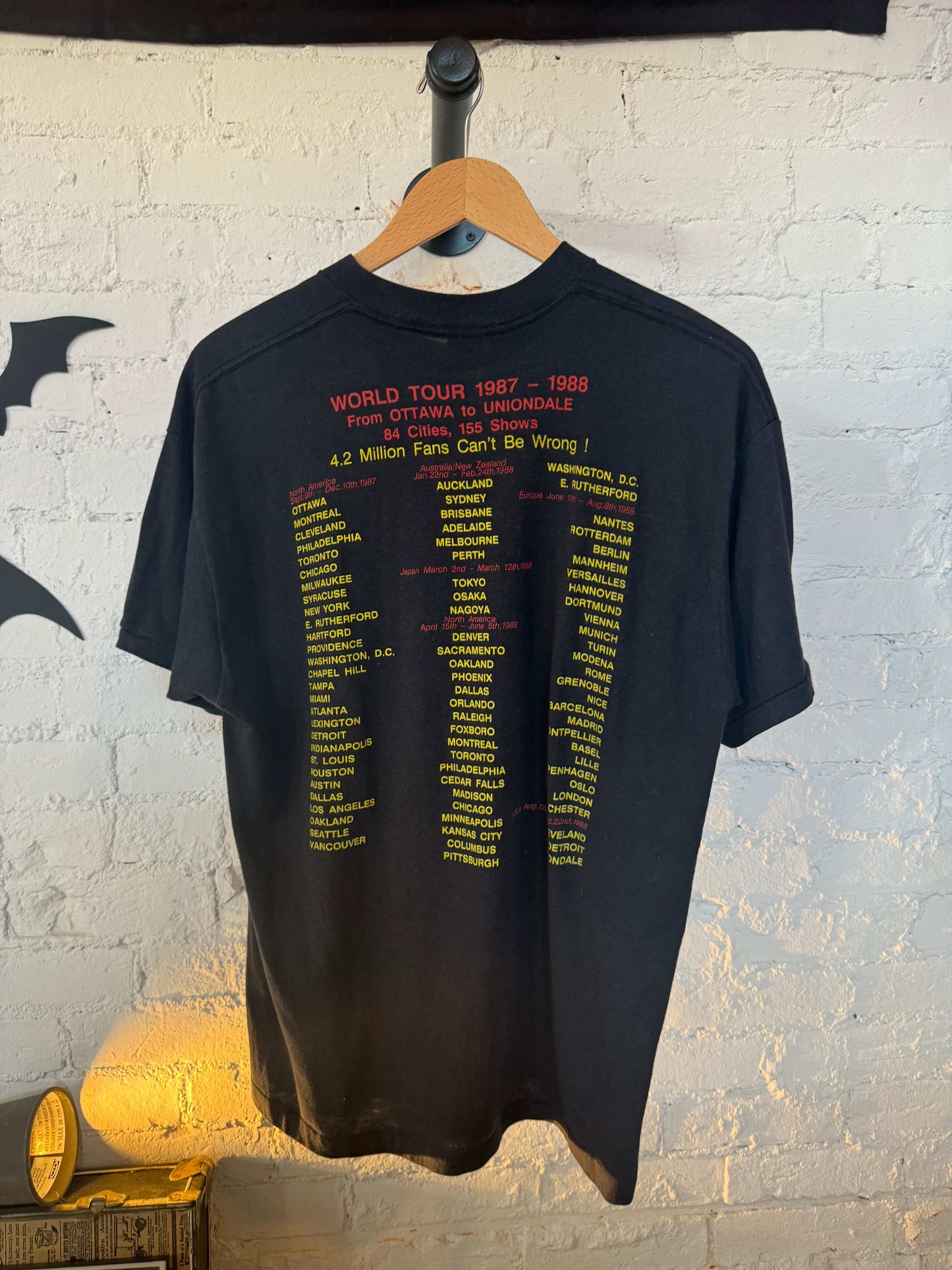 87/88 Pink Floyd Tour Tee Size - L LFDW