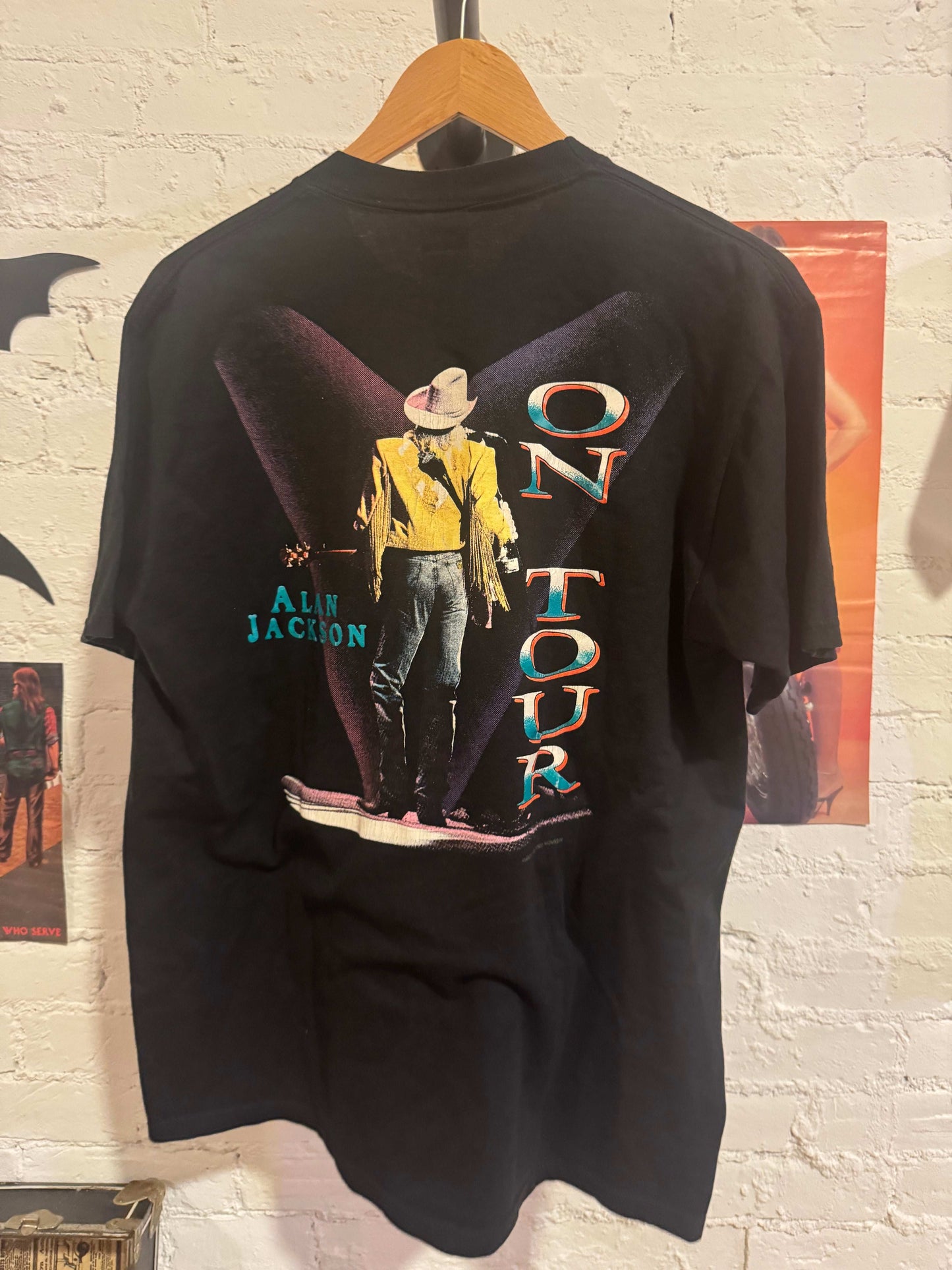 90s Alan Jackson Tee Size - L