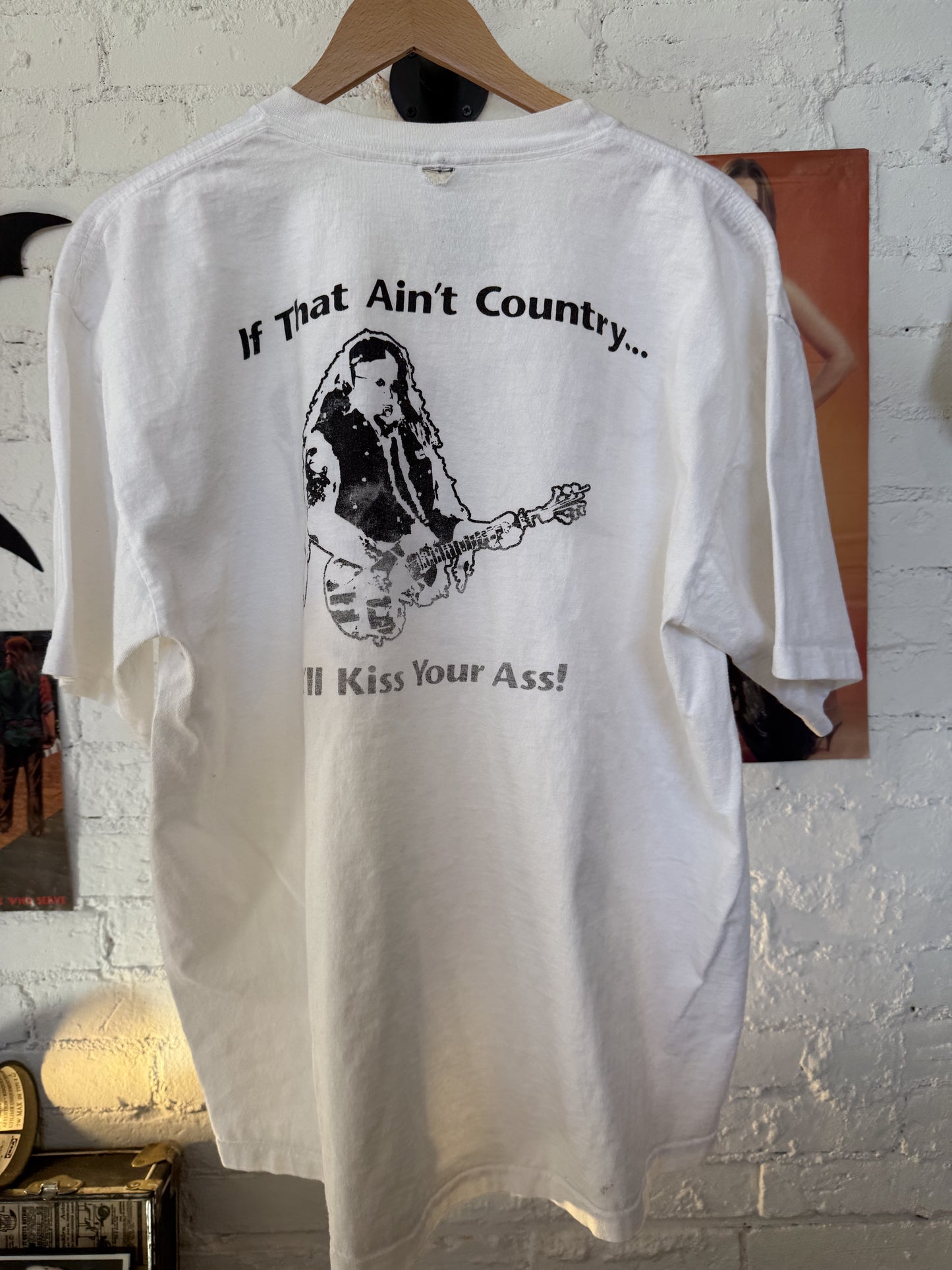 90’s David Allan Coe “It it ain’t country” Tee Size- XL