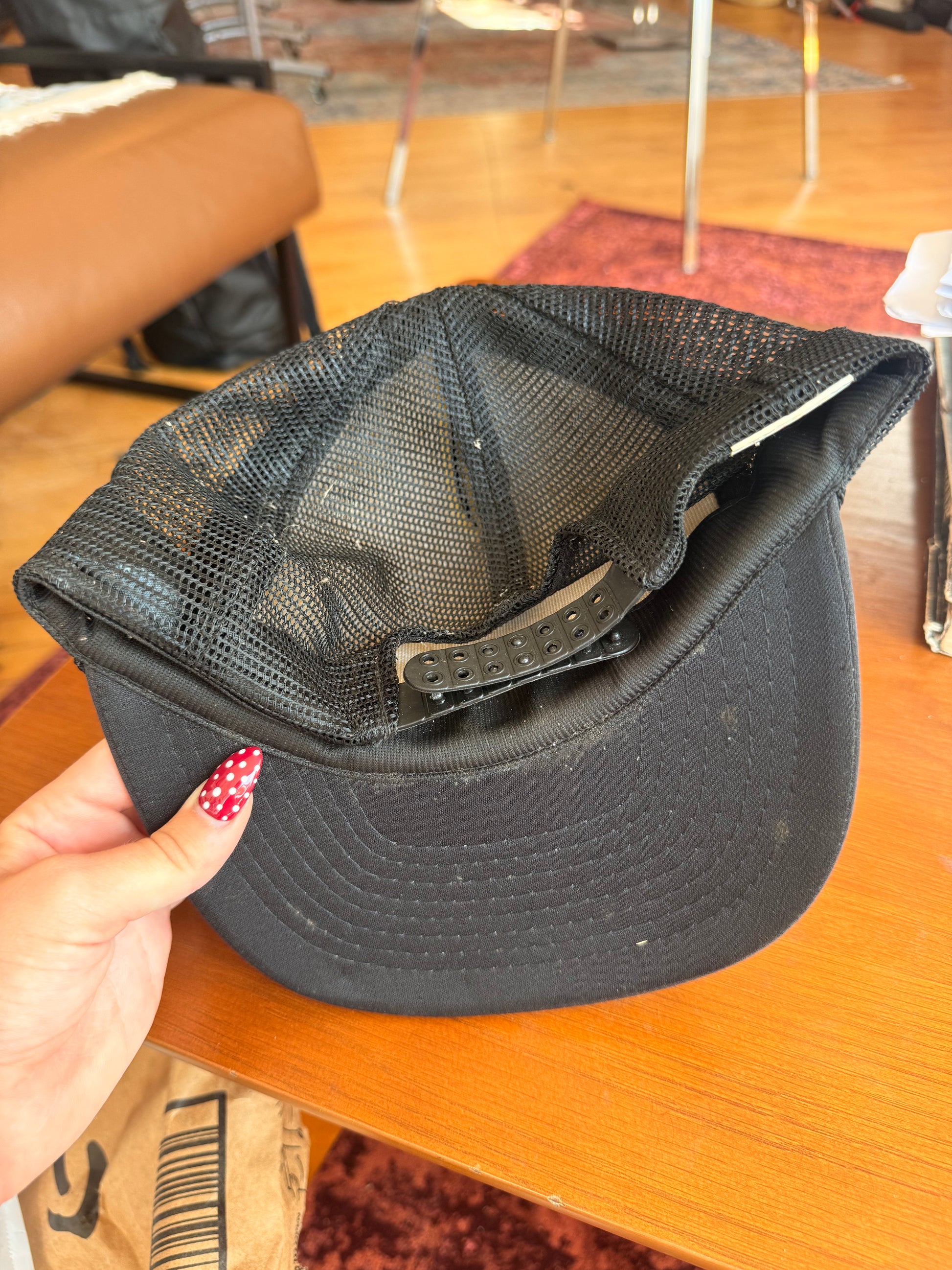 80s Dull Women Wear Bras Hat LFDW