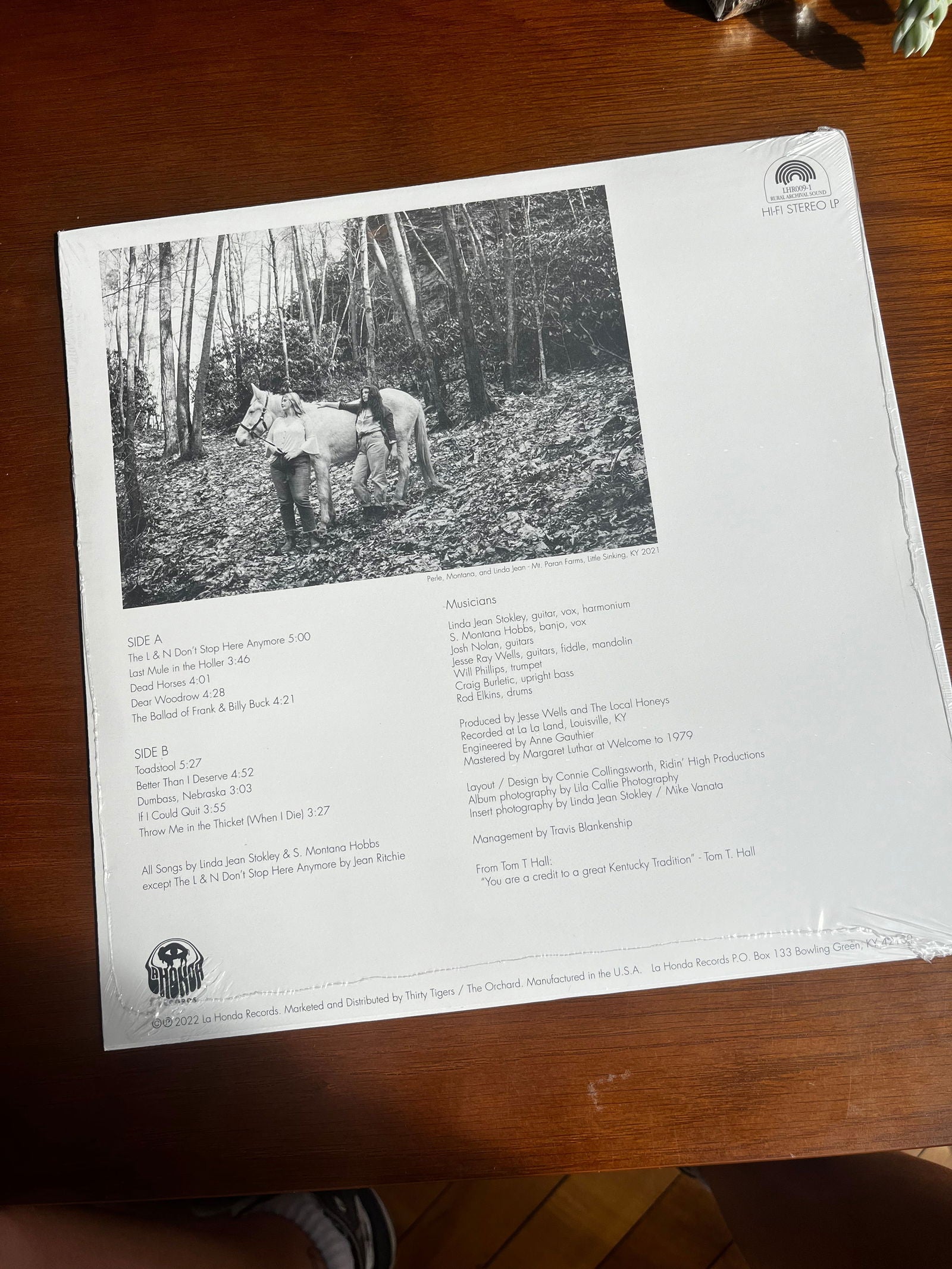 Local Honeys Record - LFDW