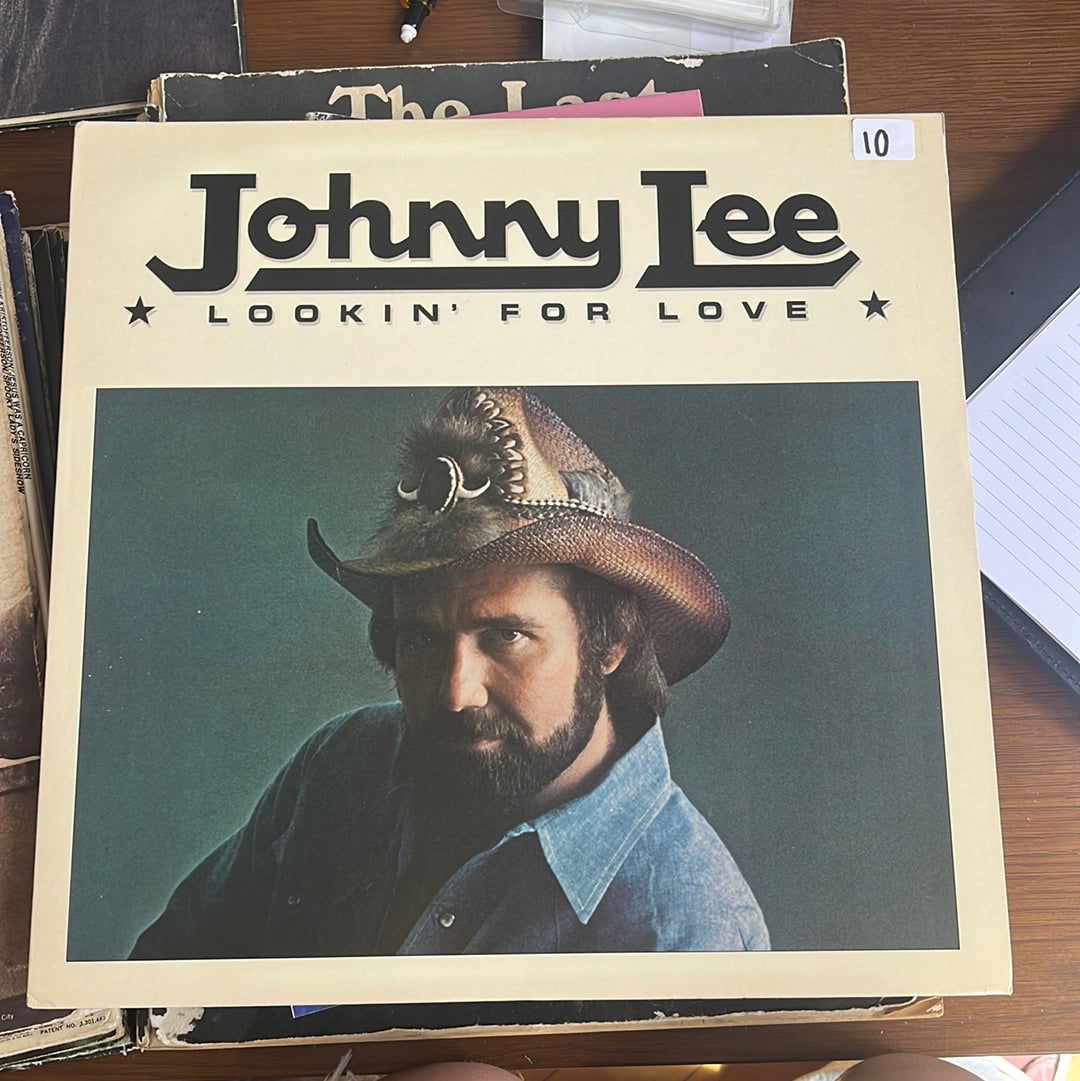 johnny lee lookin for love record - LFDW