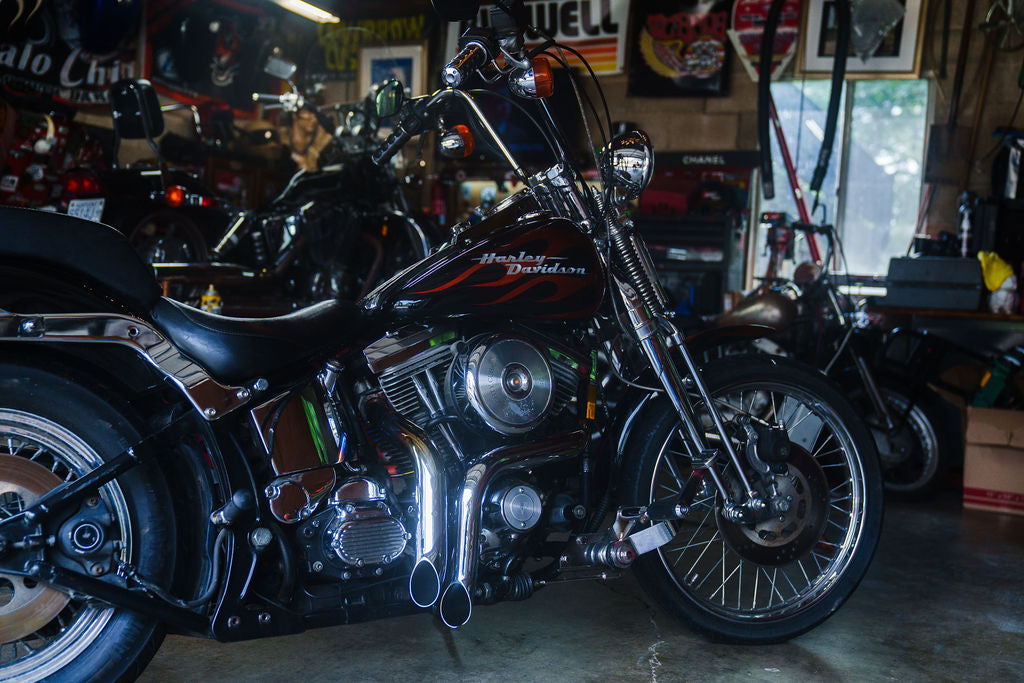 RAFFLE: 1989 Harley-Davidson Springer Softtail FXSTS