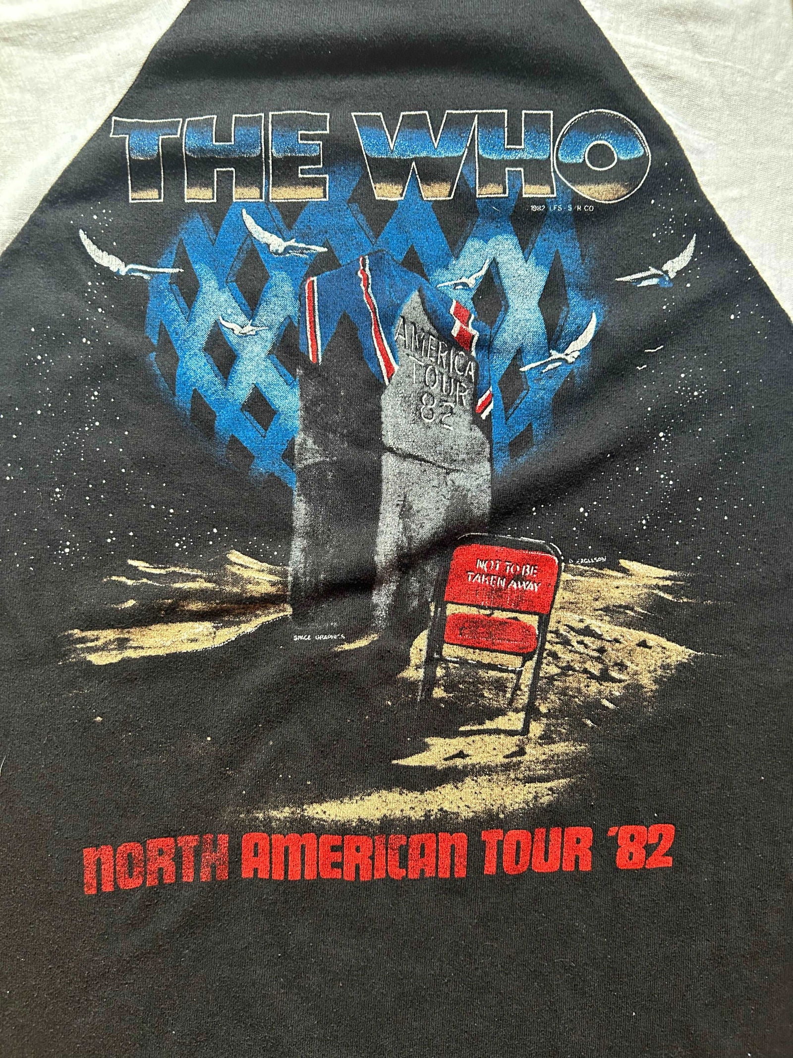 1982 The Who Tour Raglan Tee Size - M - LFDW