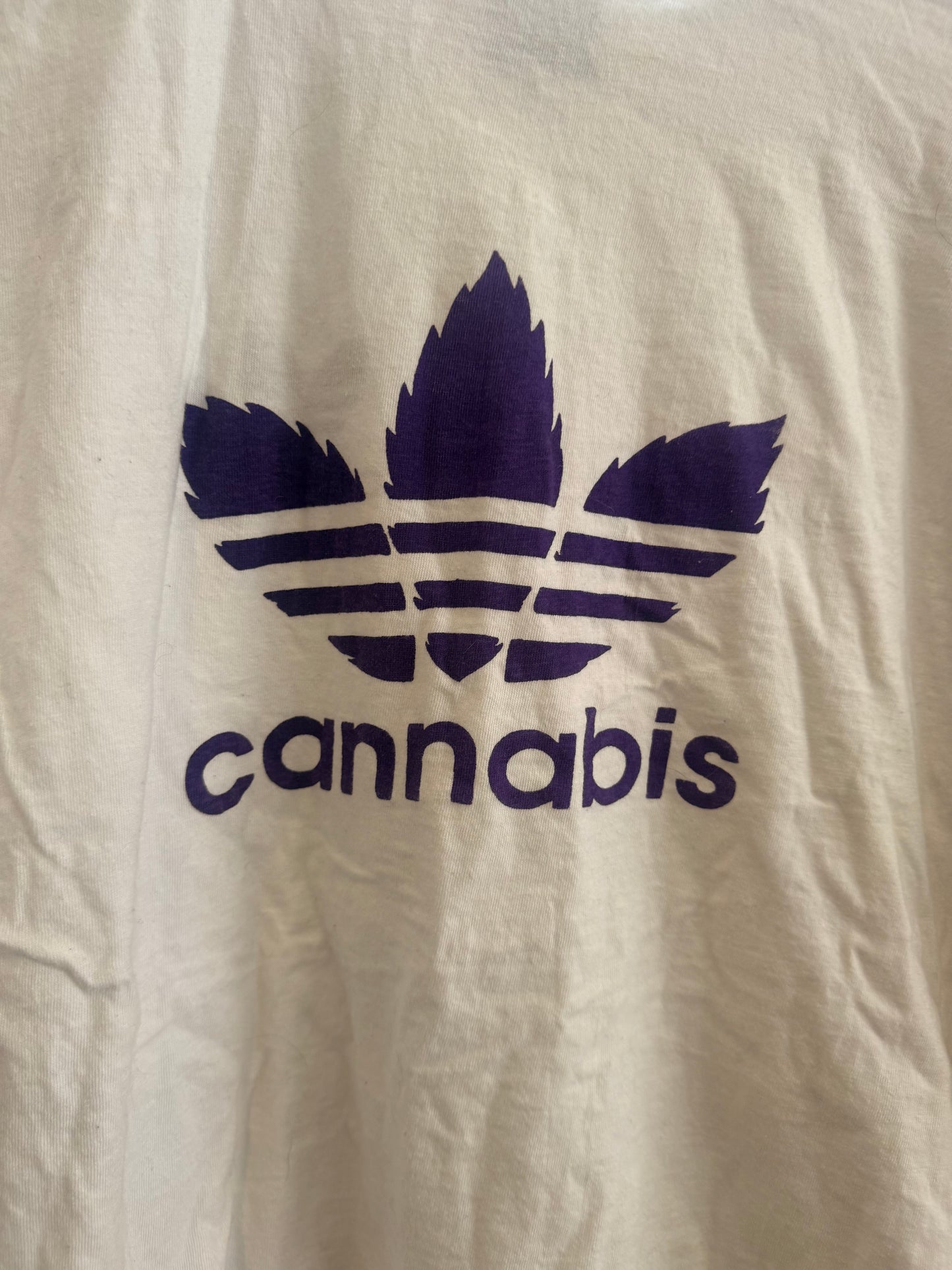 90s Cannabis Tee Size- XL LFDW