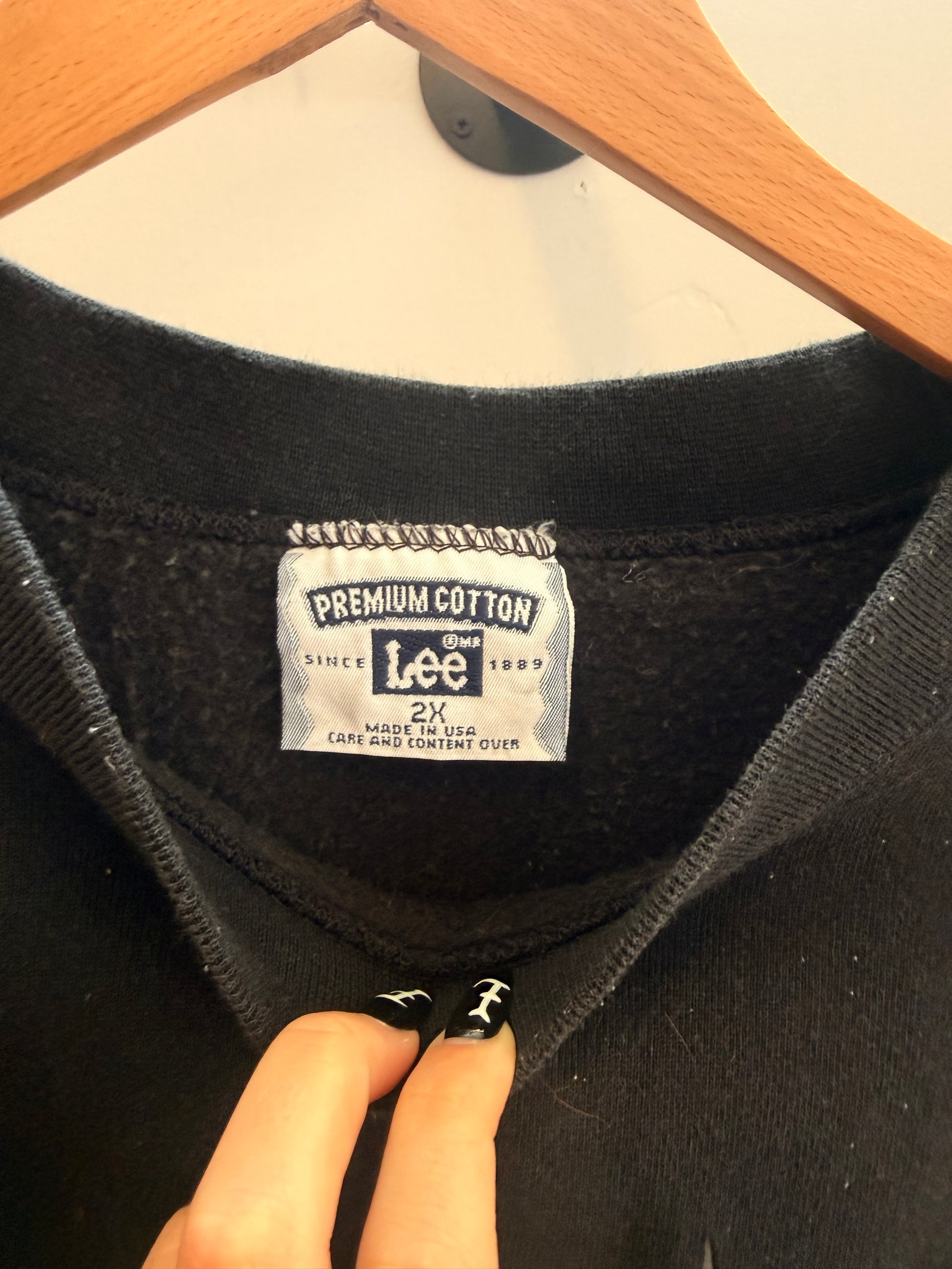 90s BeeGees Crewneck Size- 2x LFDW