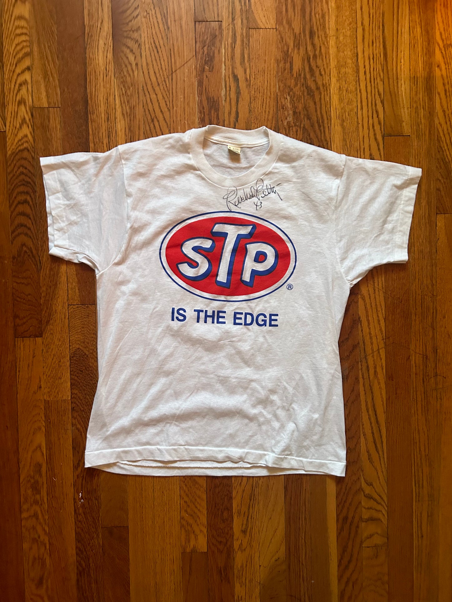 1980s STP Signed Richard Petty Tee Size - L