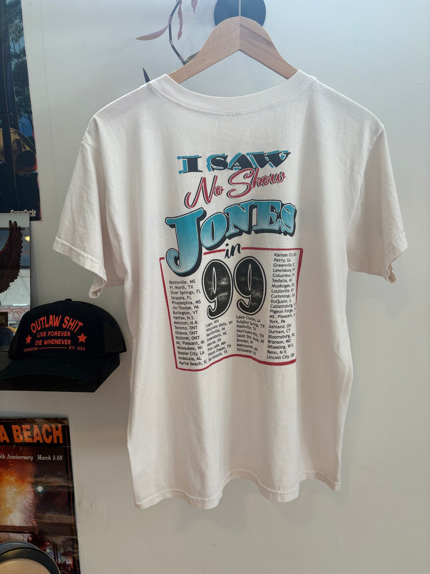 If it ain’t country music, it ain’t George Jones 1999 - Size L LFDW