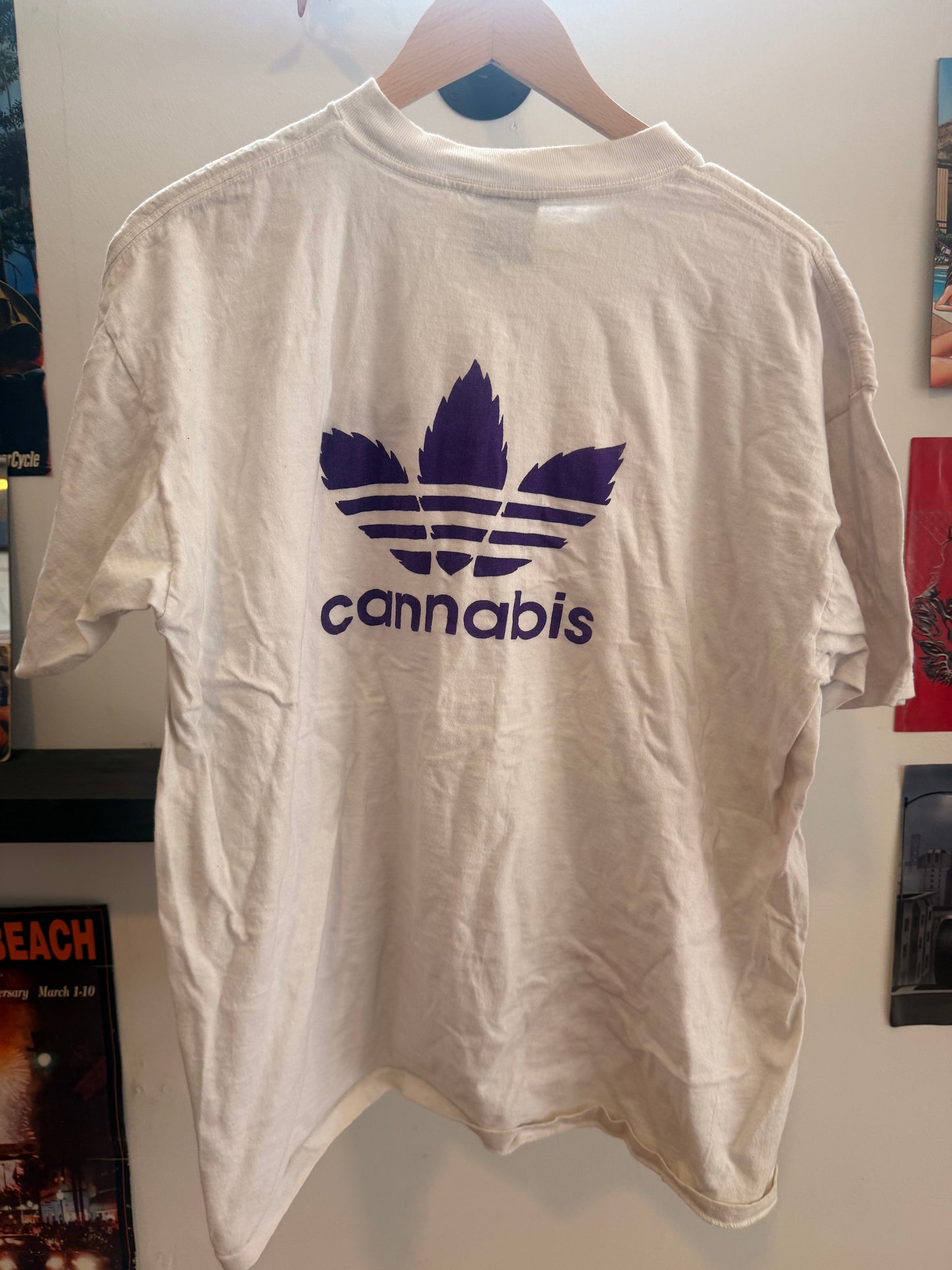 90s Cannabis Tee Size- XL LFDW