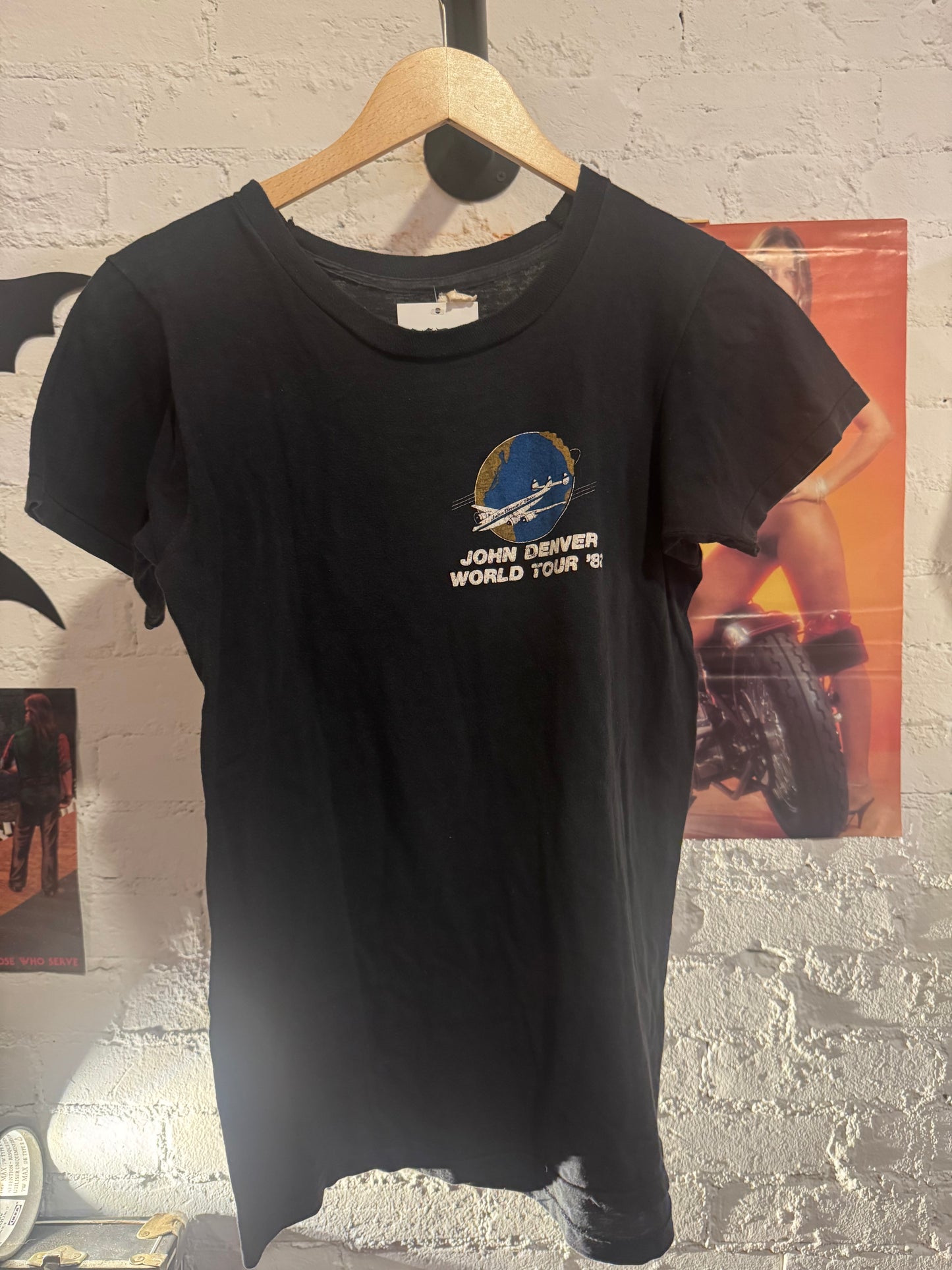 1982 John Denver Tour Tee Size - M