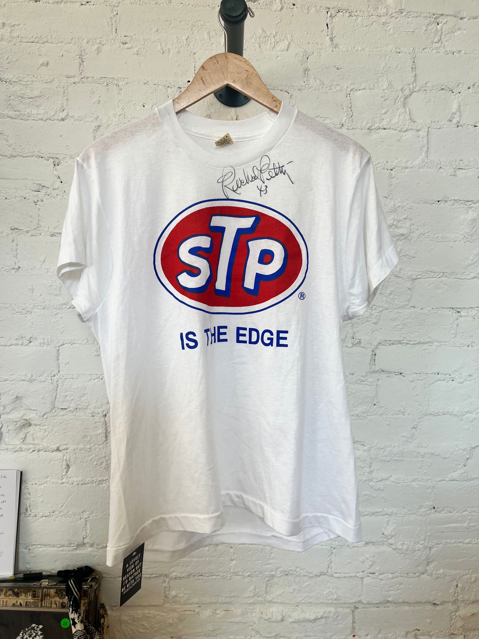 80’s Signed Richard Petty STP Is The Edge Tee Size- L - LFDW