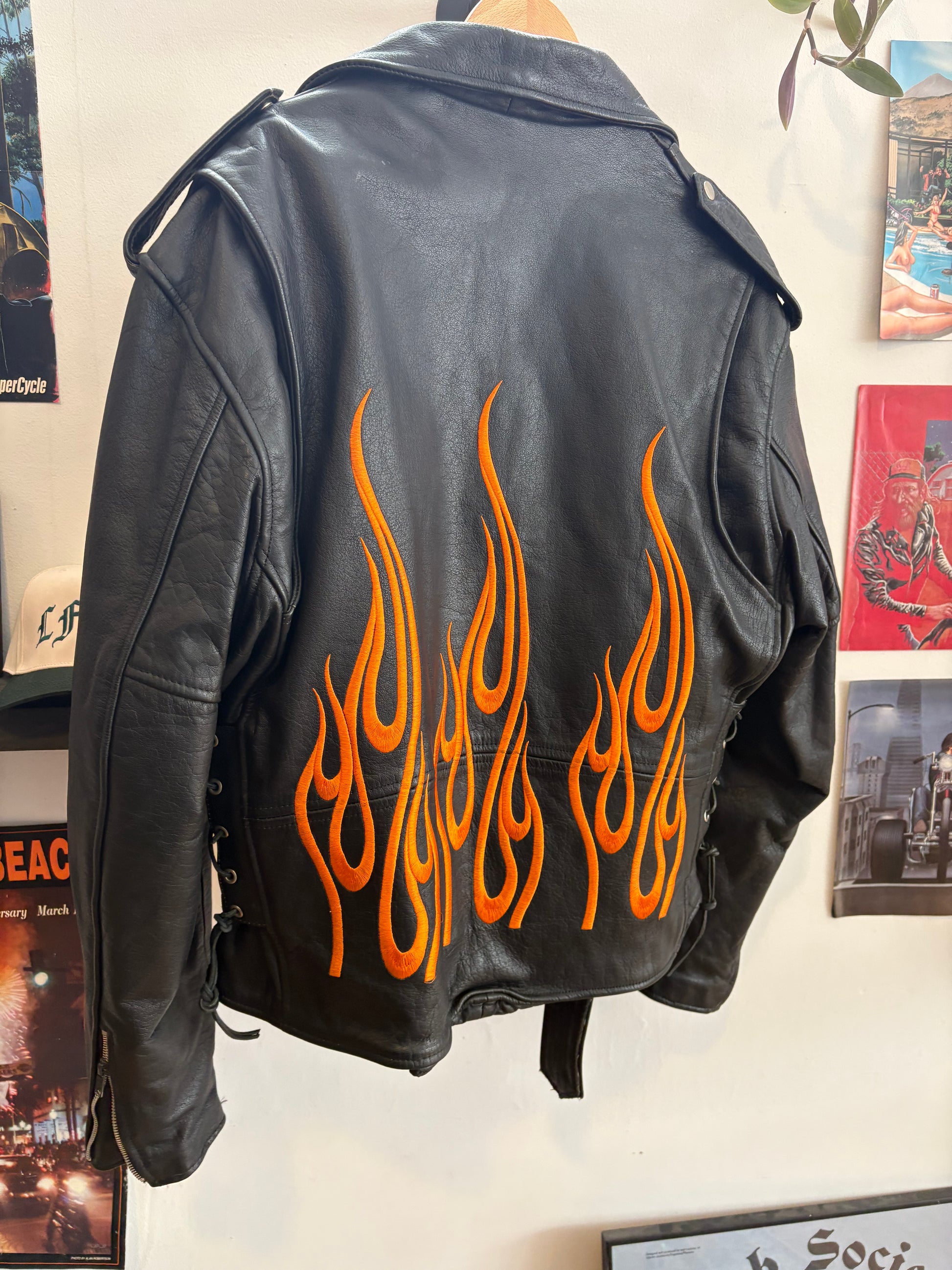 Jammin Leather Flame Embroidered Jacket - Size XL LFDW