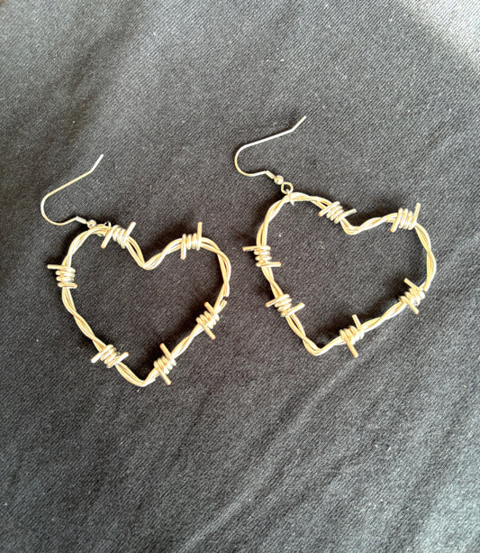 Heart Barbwire Earrings LFDW