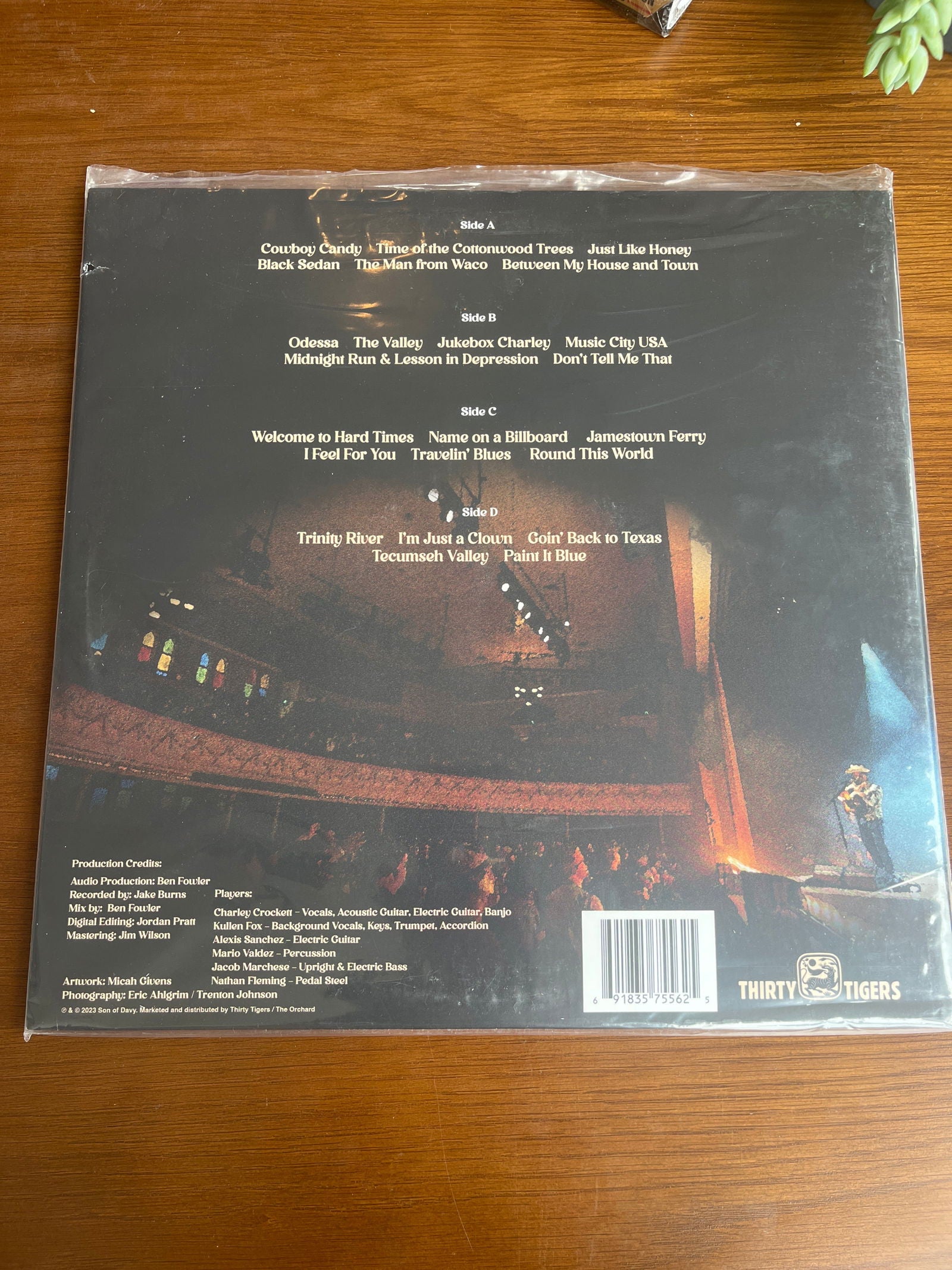 Charley Crockett Live From The Ryman Auditorium Record - LFDW