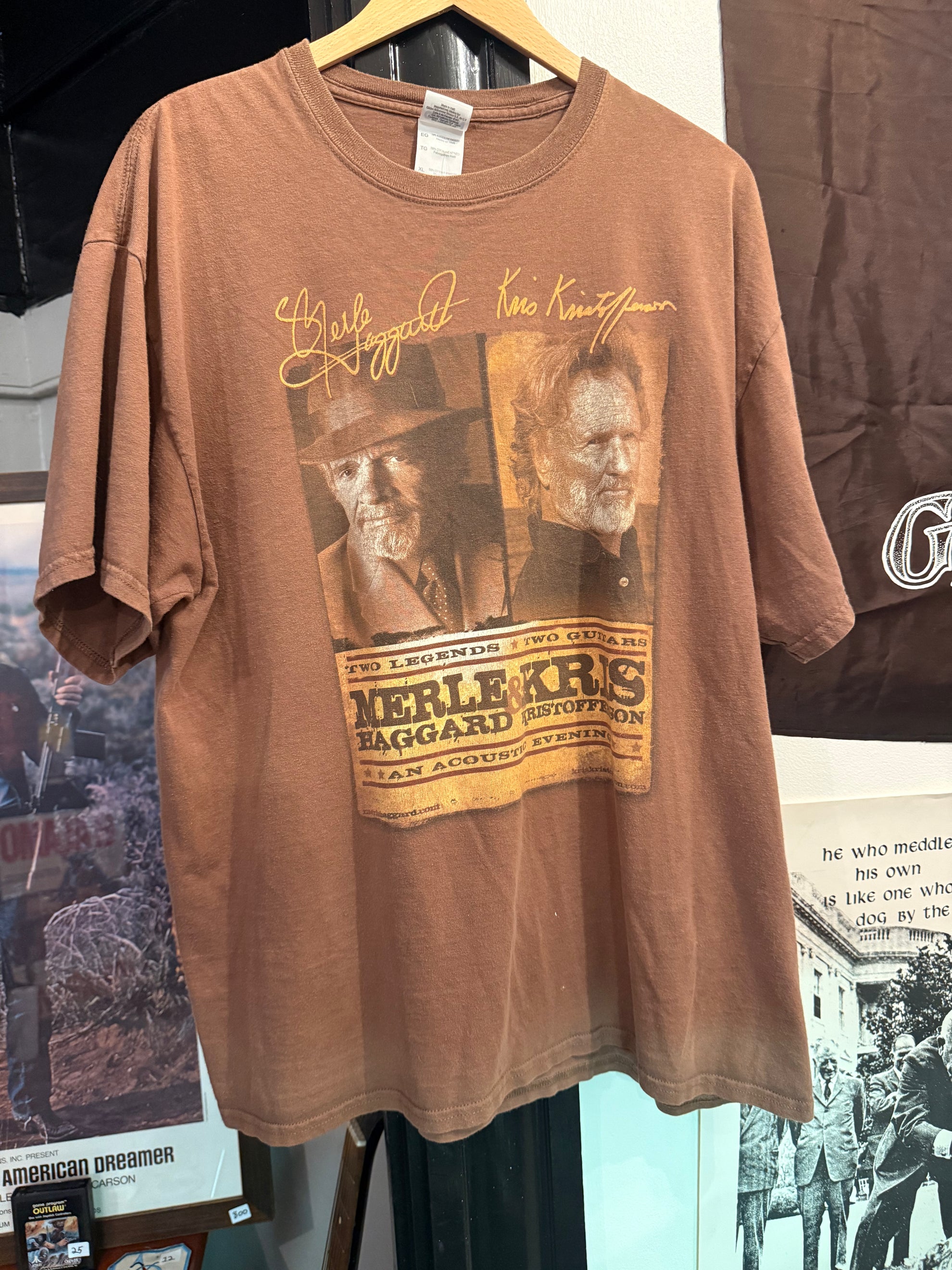 2011 Merle Haggard & Kris Kristofferson Tee Size- XL LFDW