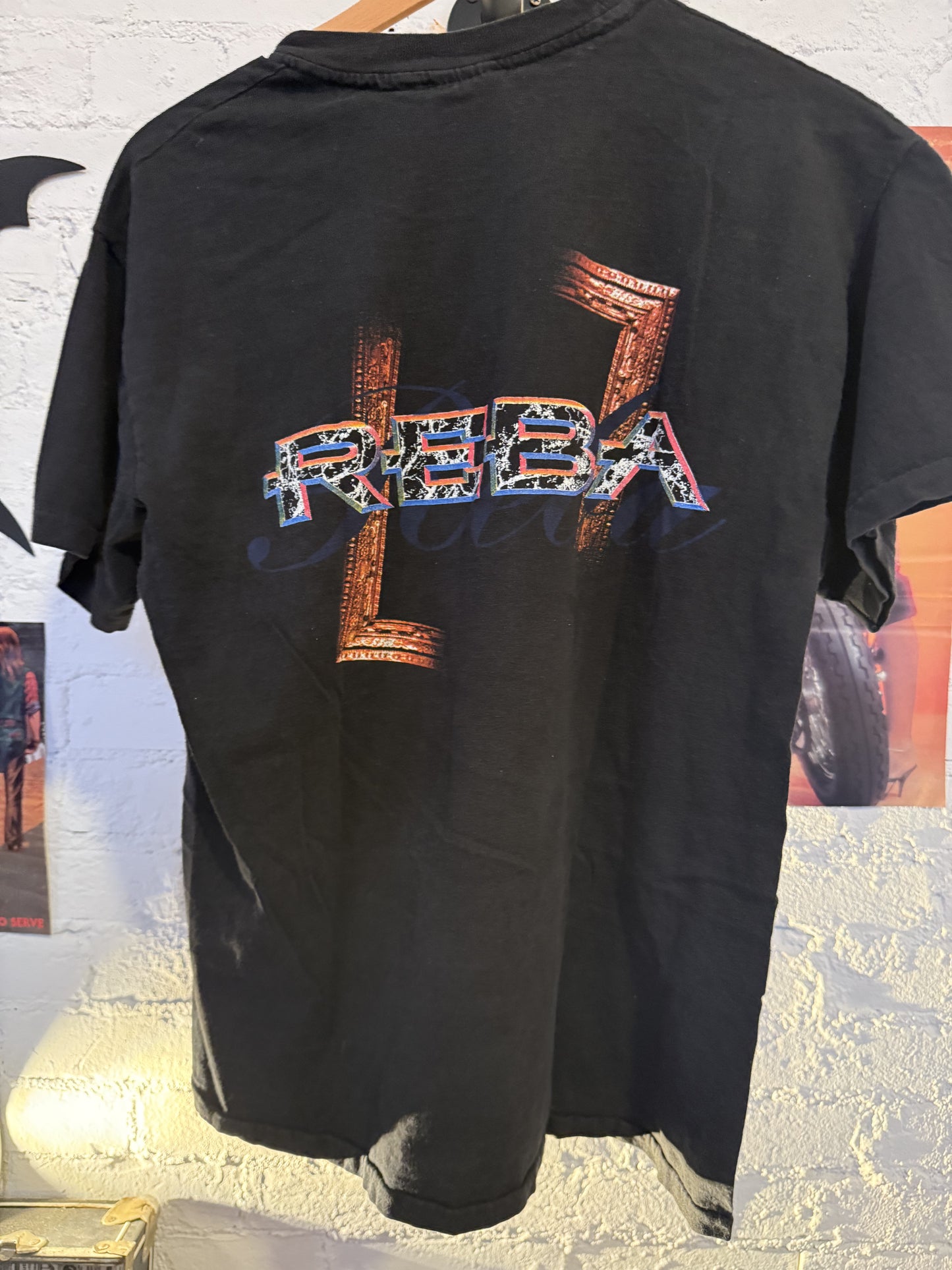 90s Reba Tee Size-XL