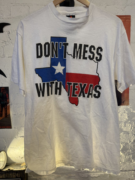 90s Don’t Mess with Texas Tee Size-Large