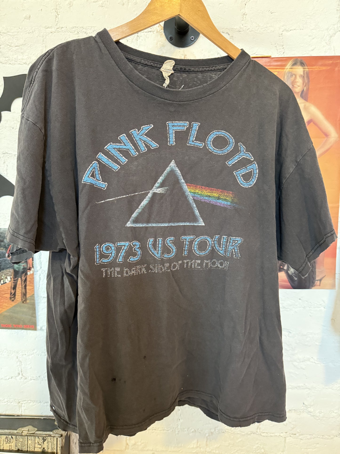 Y2K Pink Floyd Tee Size- Large