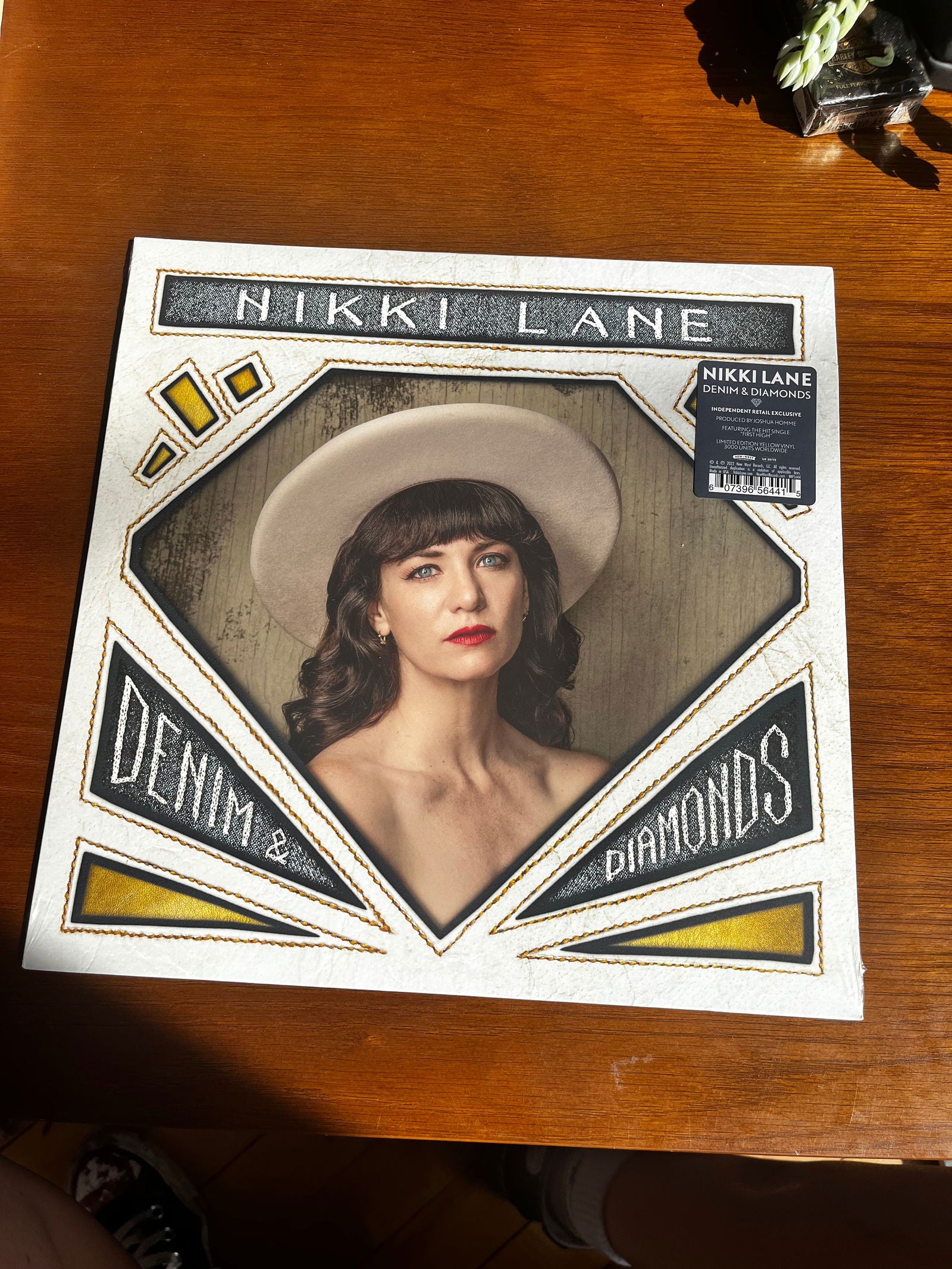 Nikki Lane Denim and Diamonds Record - LFDW