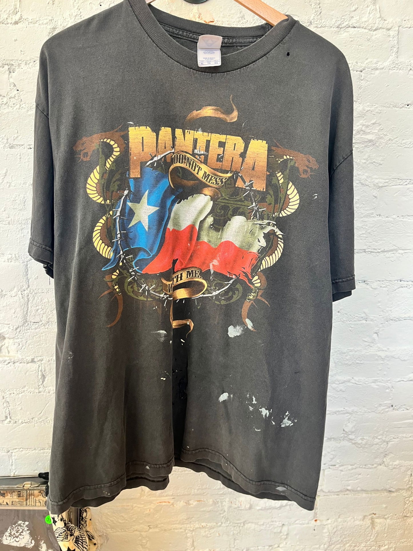 Y2K Distressed Pantera Don’t Mess With Me Tee Size - XL - LFDW